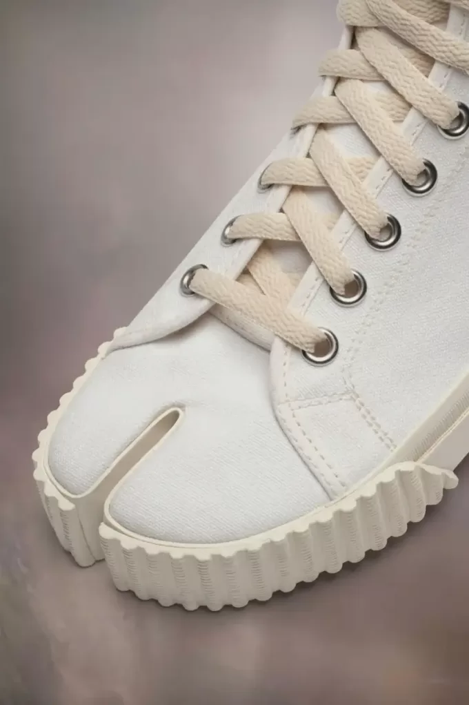 Adidași Tabi înalți