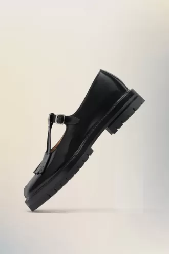 Țara Tabi Mary-Janes