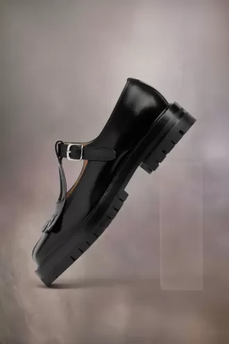 Țara Tabi Mary-Janes