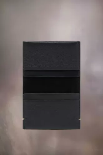 Deținător de card de vârstă vestimentară