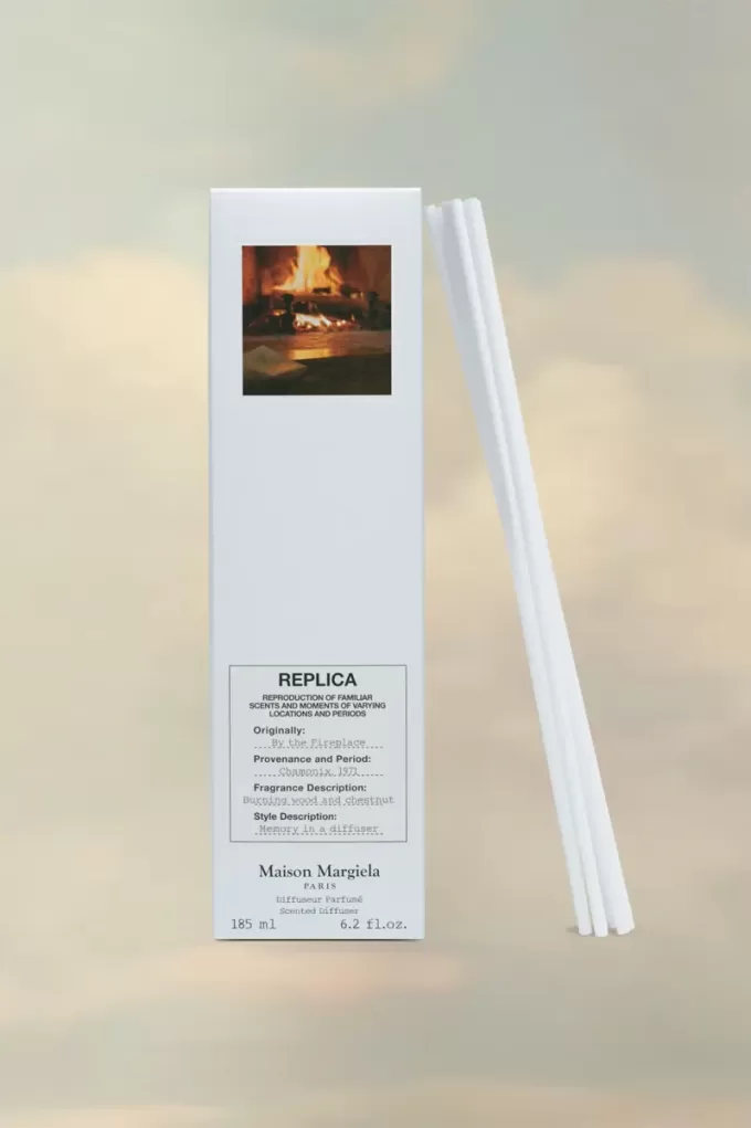 Difuzor parfumat Replica By the Fireplace Difuzor parfumat Replica By the Fireplace