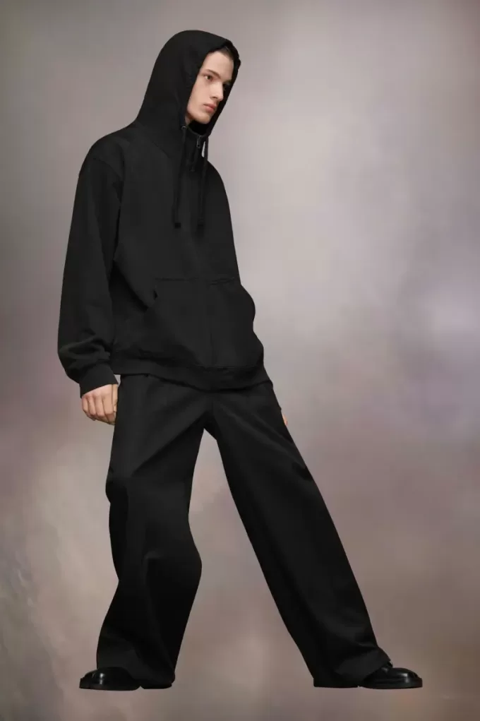 Hanorac cu logo brodat