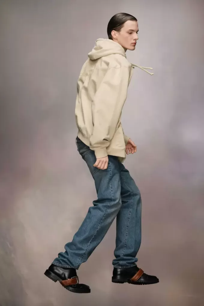 Hanorac cu logo brodat