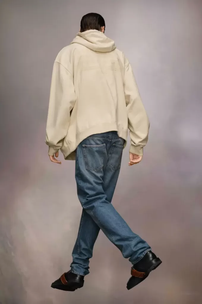 Hanorac cu logo brodat