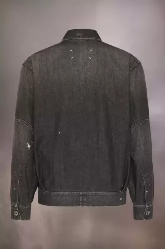 Jachetă din denim învechită
