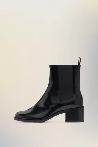 Maison Margiela Tabi city chelsea