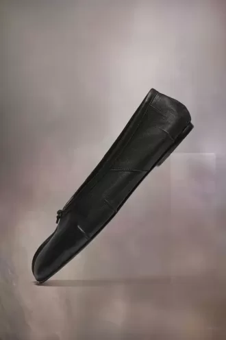 Maison Margiela Tabi noua balerină