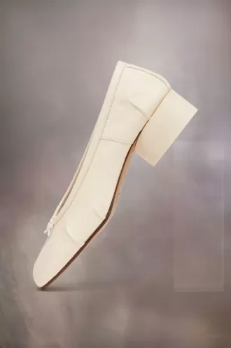 Maison Margiela Tabi noua balerină