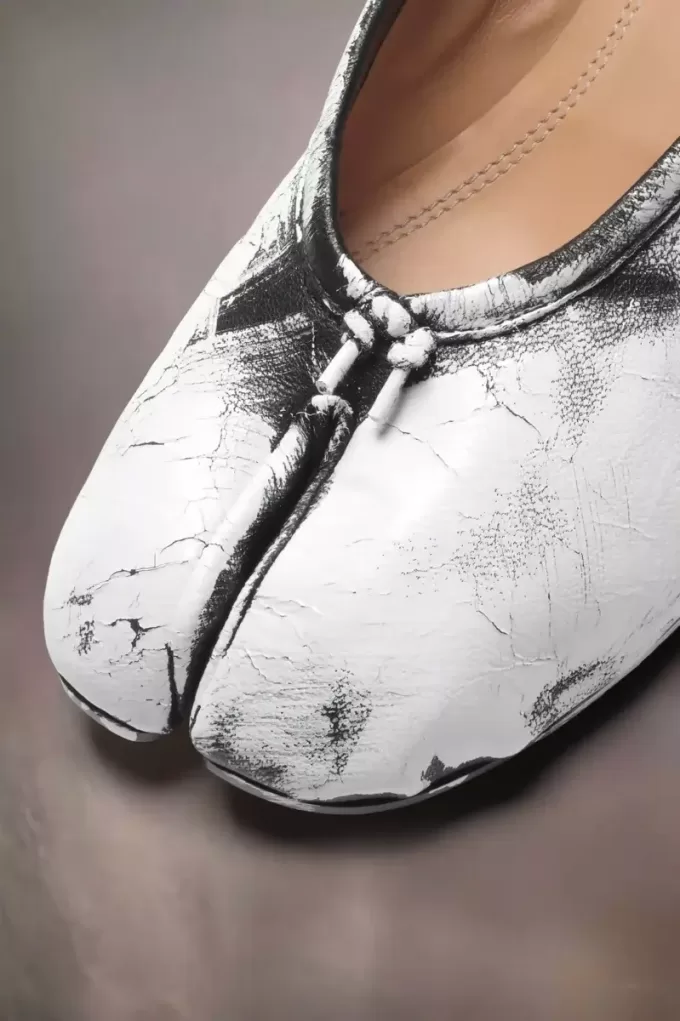 Maison Margiela Tabi noua balerină Maison Margiela Tabi noua balerină