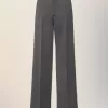 Pantaloni croiți din lână Pantaloni croiți din lână