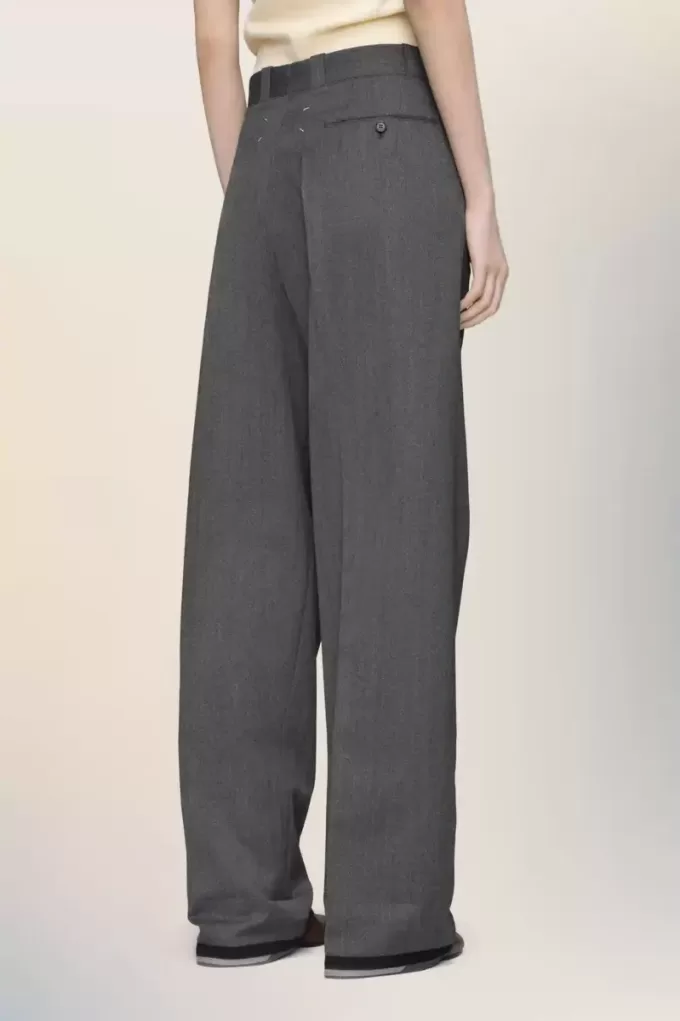 Pantaloni croiți din lână Pantaloni croiți din lână