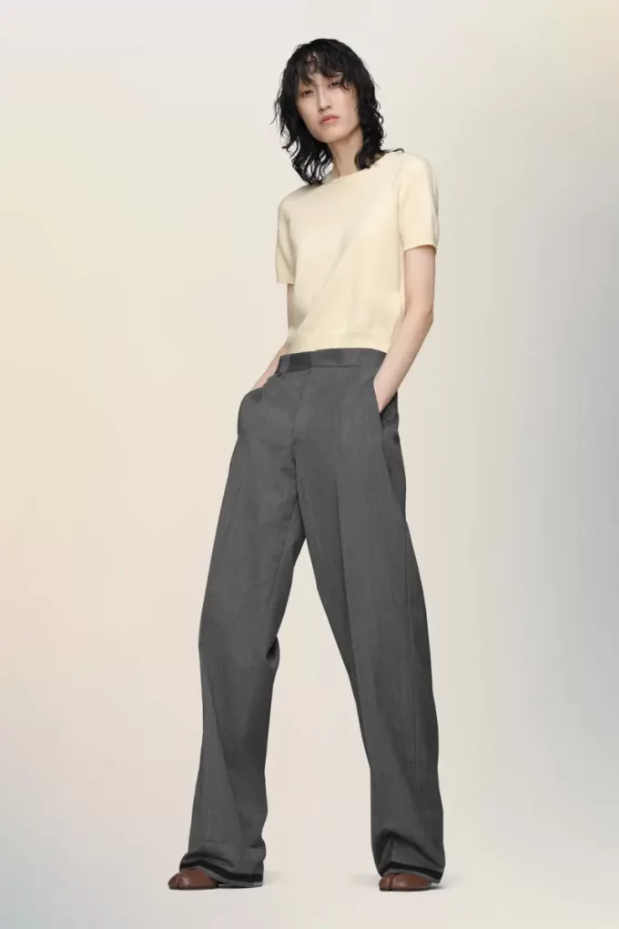 Pantaloni croiți din lână Pantaloni croiți din lână