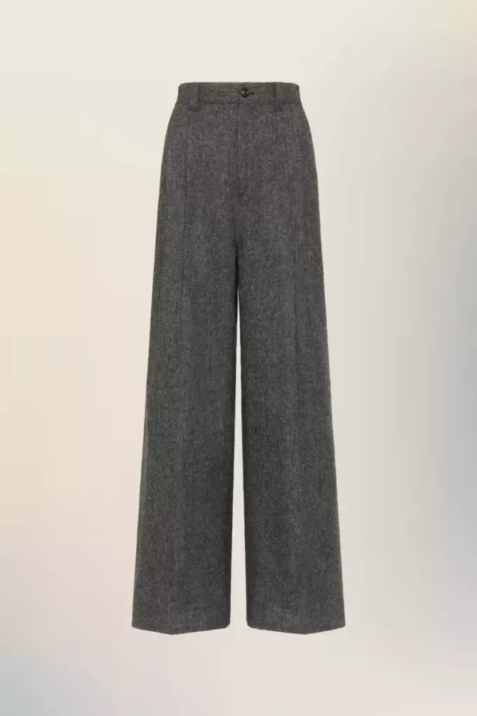 Pantaloni largi din lana