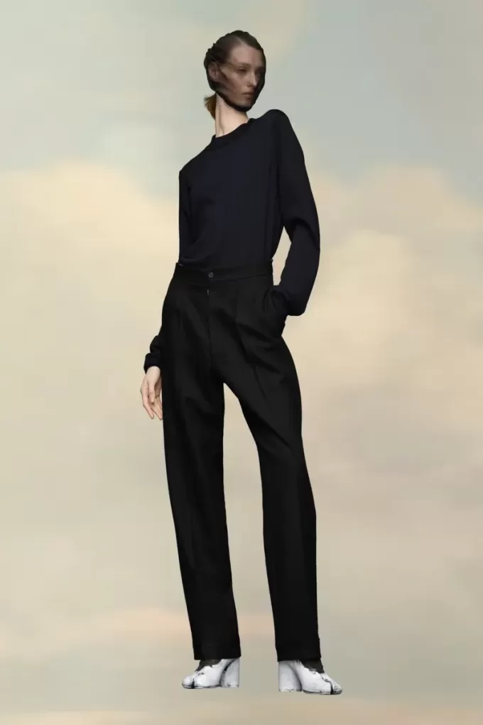 Pantaloni plisați din lână în spina de pește Pantaloni plisați din lână în spina de pește