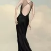 Rochie din satin ciocanat Maison Margiela Rochie din satin ciocanat Maison Margiela