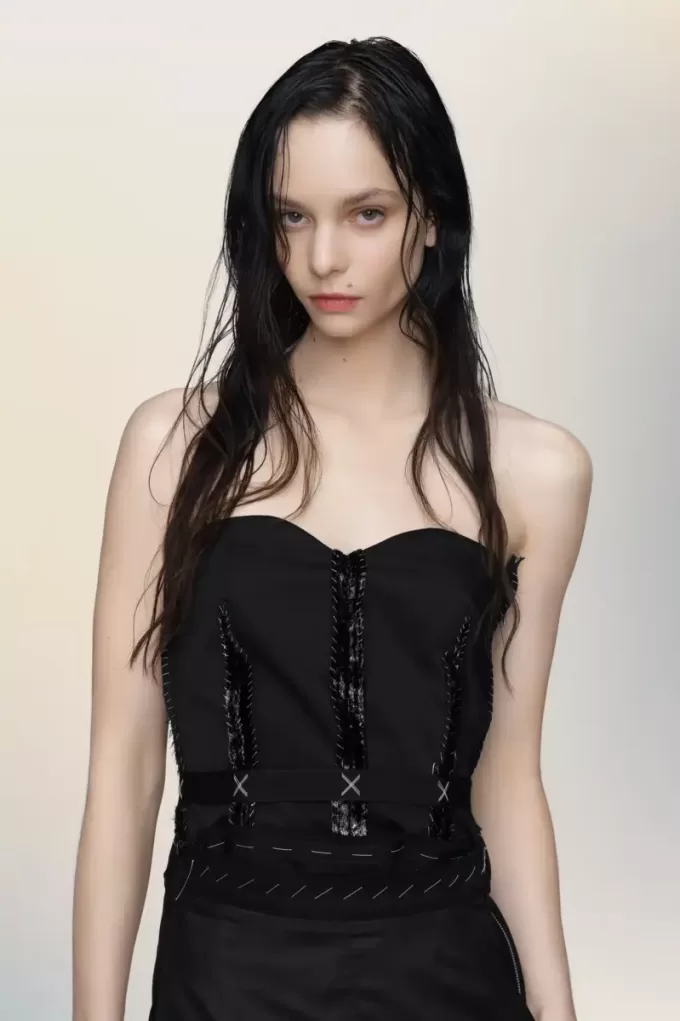 Rochie midi fără bretele Rochie midi fără bretele