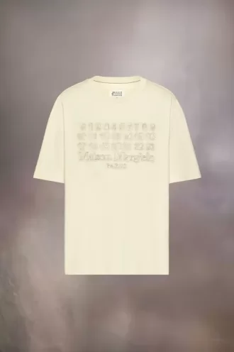 Tricou cu logo brodat